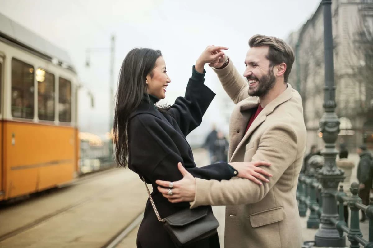 Financial Conversations to Have Between Spouses and Partners